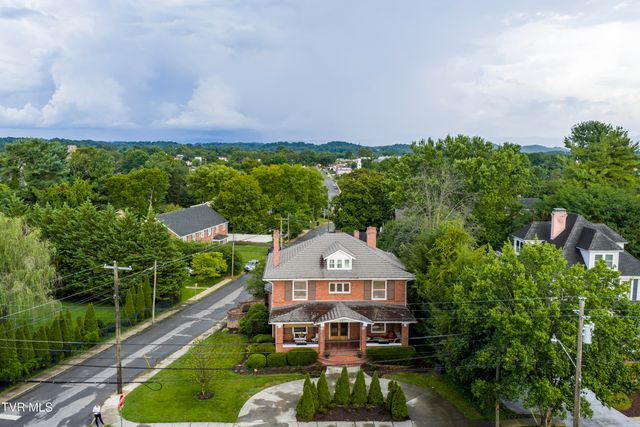 801 Holston Avenue, Bristol, TN 37620