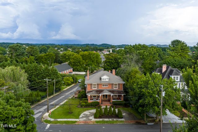 801 Holston Avenue, Bristol, TN 37620