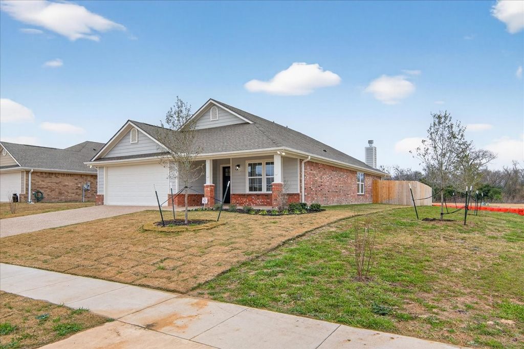 2508 Yoder Lane, Waco, TX 76706