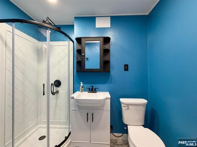 1111 River Road G7, Edgewater, NJ 07020