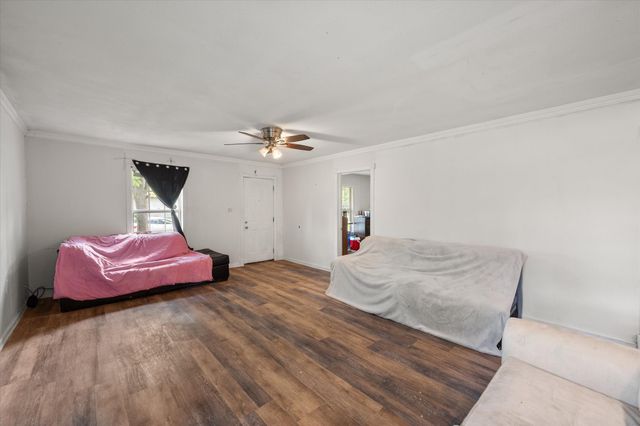 2732 W Collin Street, Corsicana, TX 75110