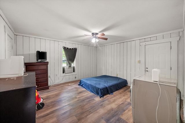 2732 W Collin Street, Corsicana, TX 75110