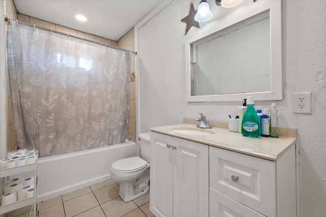 2732 W Collin Street, Corsicana, TX 75110