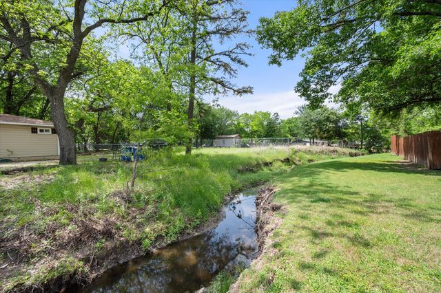 2732 W Collin Street, Corsicana, TX 75110