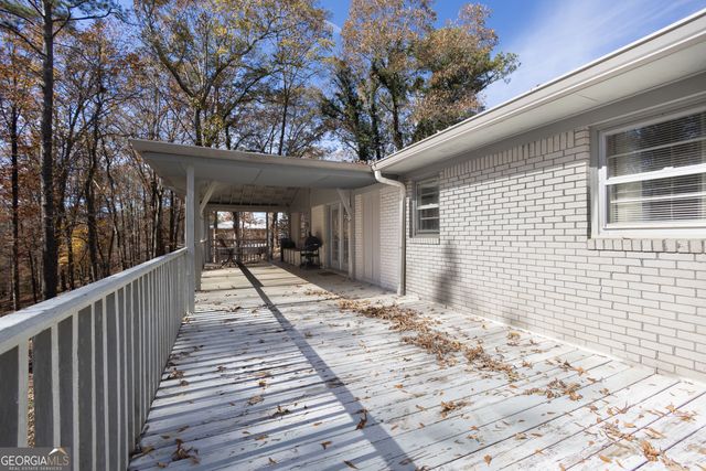 200 Mohawk Drive, Tallapoosa, GA 30176