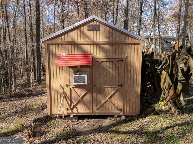 200 Mohawk Drive, Tallapoosa, GA 30176