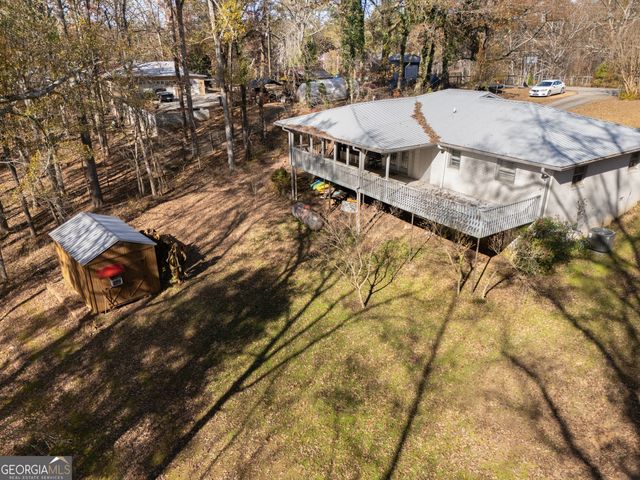 200 Mohawk Drive, Tallapoosa, GA 30176