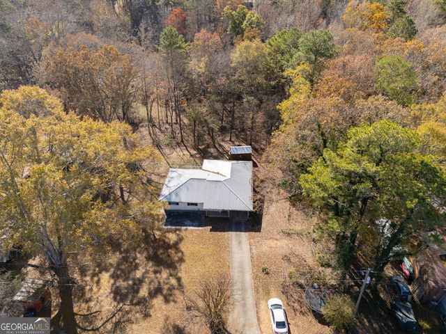 200 Mohawk Drive, Tallapoosa, GA 30176