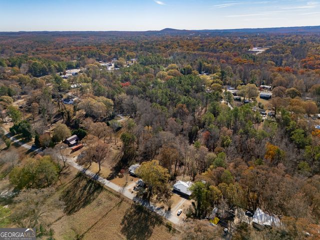 200 Mohawk Drive, Tallapoosa, GA 30176