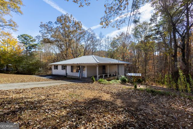 200 Mohawk Drive, Tallapoosa, GA 30176