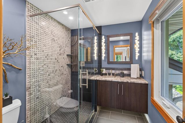 7501 W 84th Street, Bloomington, MN 55438