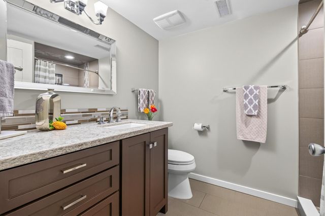 7501 W 84th Street, Bloomington, MN 55438