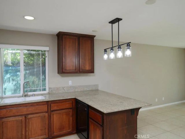 5742 Magnolia, Riverside, CA 92506