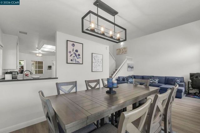 1002 Pinehurst Ct, Concord, CA 94521