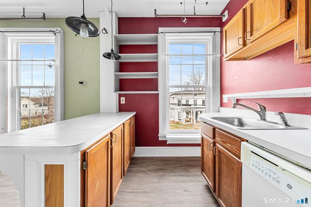 45 West Street 13, New Milford, CT 06776