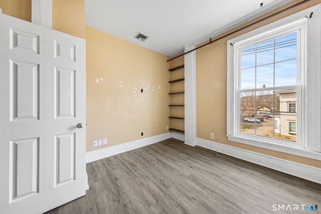 45 West Street 13, New Milford, CT 06776