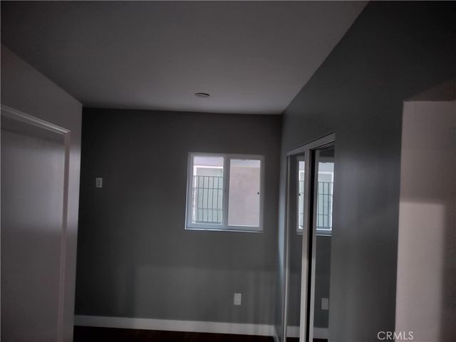 11226 S Broadway, Los Angeles, CA 90061