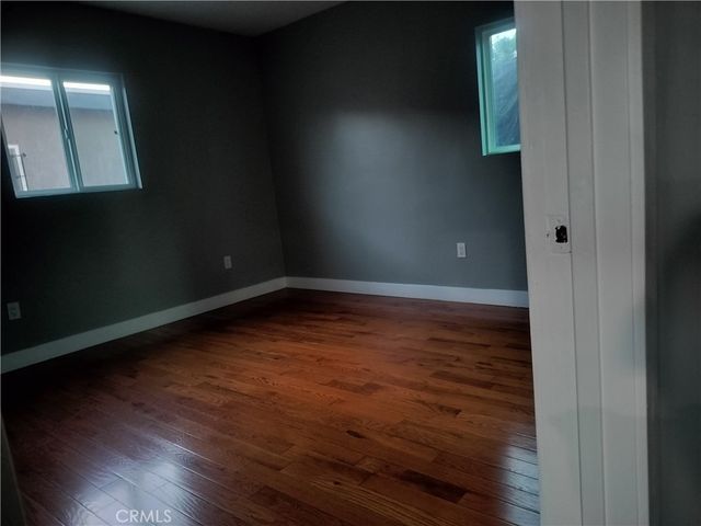 11226 S Broadway, Los Angeles, CA 90061