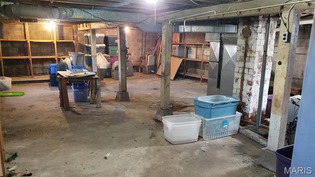 1416 Milton Road, Alton, IL 62002