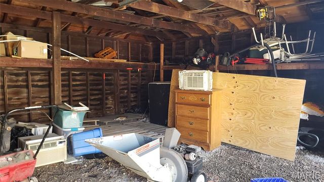 1416 Milton Road, Alton, IL 62002