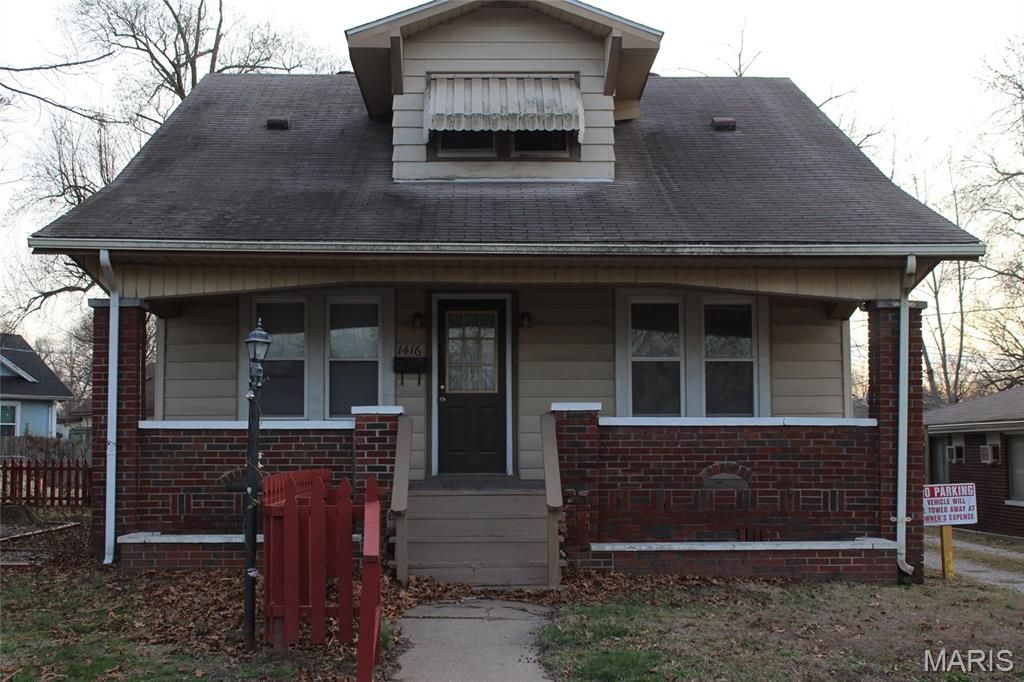 1416 Milton Road, Alton, IL 62002