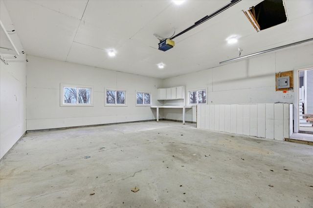 6625 Sioux Trail, Rockford, MN 55373