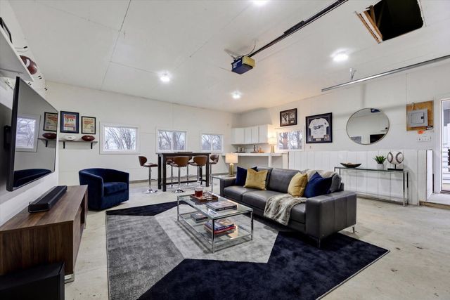 6625 Sioux Trail, Rockford, MN 55373