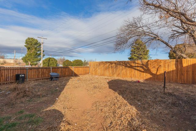 105 Smith Street, Borger, TX 79007