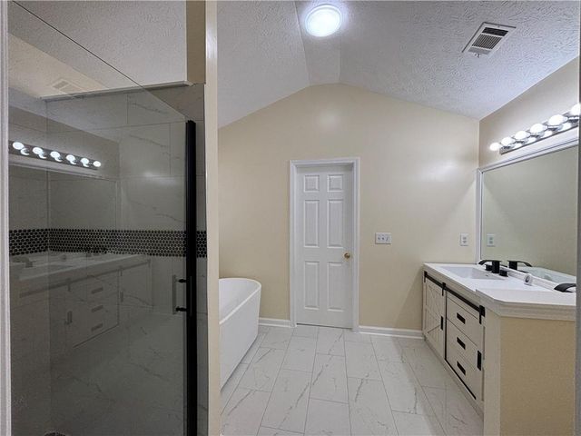 3819 Wheaton Court, Snellville, GA 30039