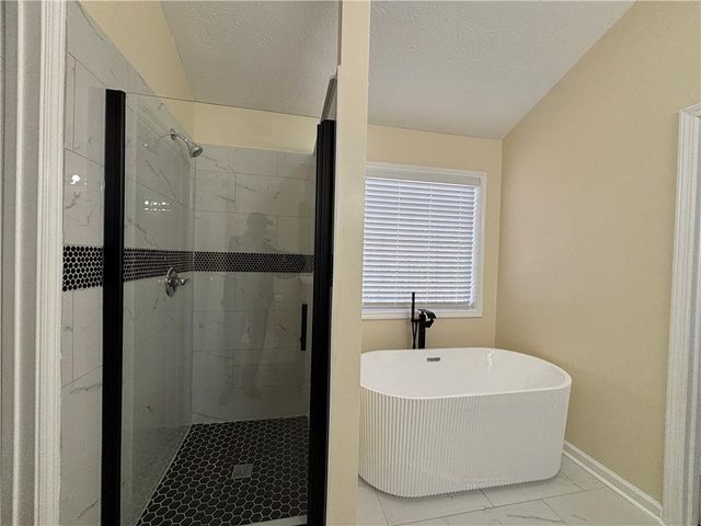 3819 Wheaton Court, Snellville, GA 30039