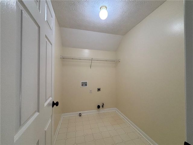 3819 Wheaton Court, Snellville, GA 30039