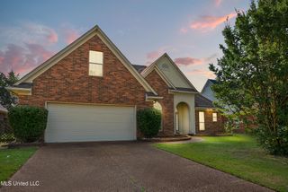 8910 Travis Drive, Olive Branch, MS 38654