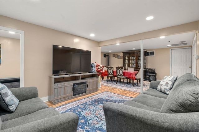 231 Lapham St., Fall River, MA 02721