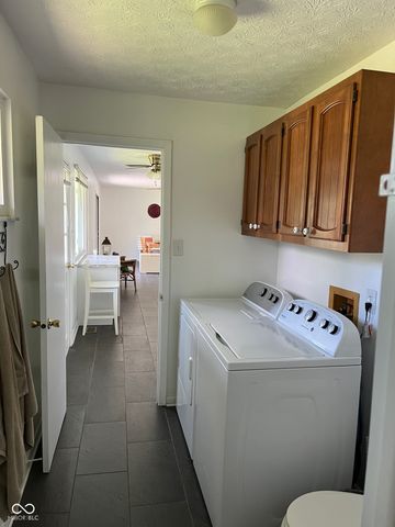 8608 Stonewall Drive, Indianapolis, IN 46231