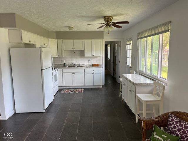 8608 Stonewall Drive, Indianapolis, IN 46231