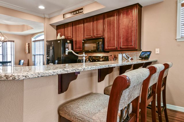 300 Glory Rd, Bldg 11, Unit 1, Branson, MO 65616