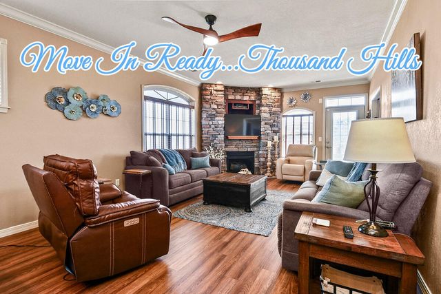 300 Glory Rd, Bldg 11, Unit 1, Branson, MO 65616