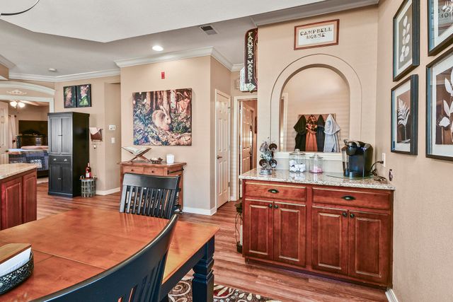 300 Glory Rd, Bldg 11, Unit 1, Branson, MO 65616