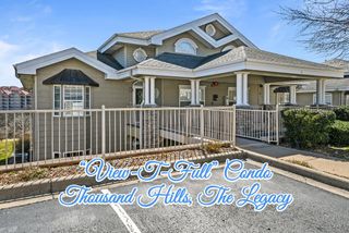 300 Glory Rd, Bldg 11, Unit 1, Branson, MO 65616