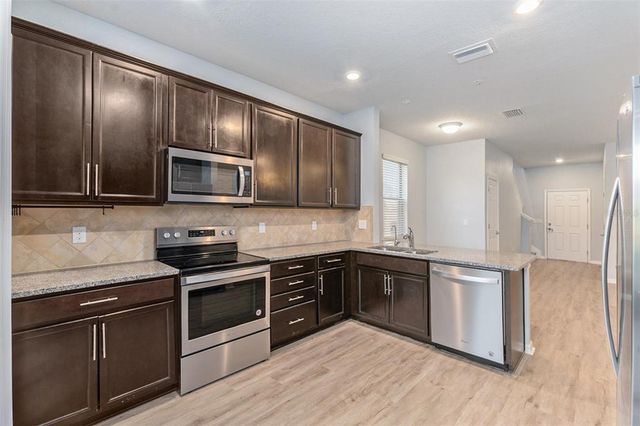 7779 YALE HARBOR DRIVE, Wesley Chapel, FL 33545
