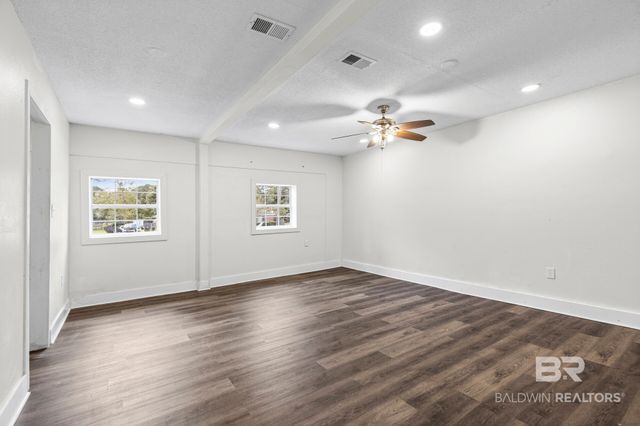 6710 E William Way, Eight Mile, AL 36613