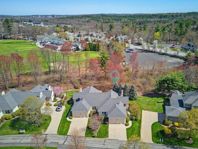 9 Pebble Beach Drive, Bedford, NH 03110