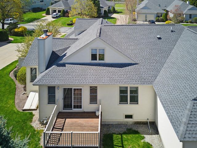 9 Pebble Beach Drive, Bedford, NH 03110