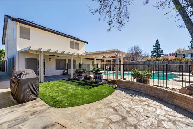 120 Heron Pl, Lincoln, CA 95648