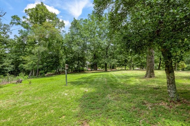 9 McKenzie Drive, Bella Vista, AR 72715