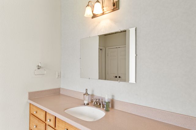 1237 Beachview, Seven Points, TX 75143