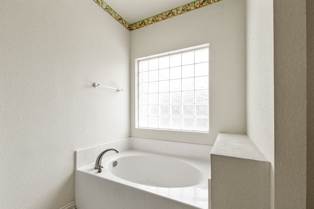 1237 Beachview, Seven Points, TX 75143