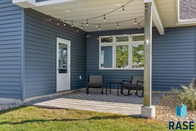 112 S Sunrise St Street, Hendricks, MN 56136