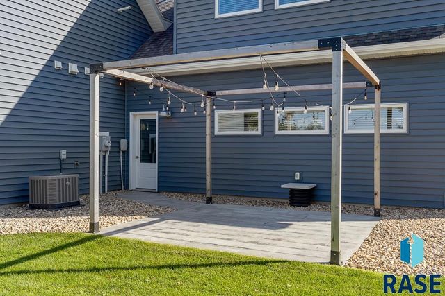 112 S Sunrise St Street, Hendricks, MN 56136