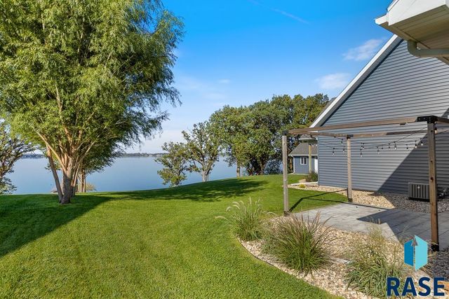 112 S Sunrise St Street, Hendricks, MN 56136